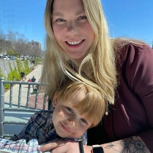 Meet your Posher, Laura